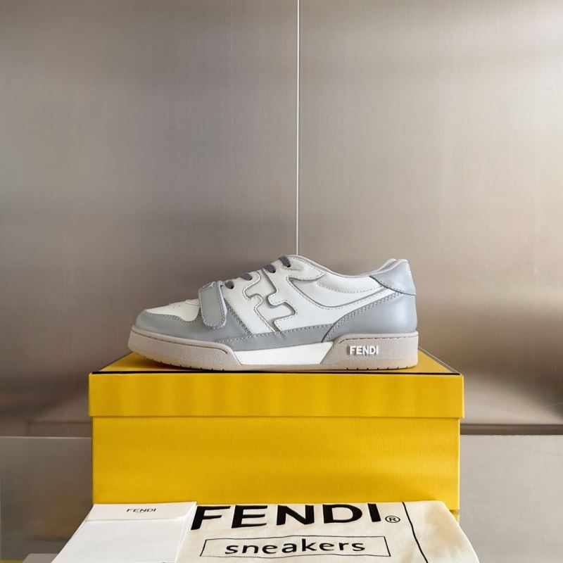 Fendi Low Shoes